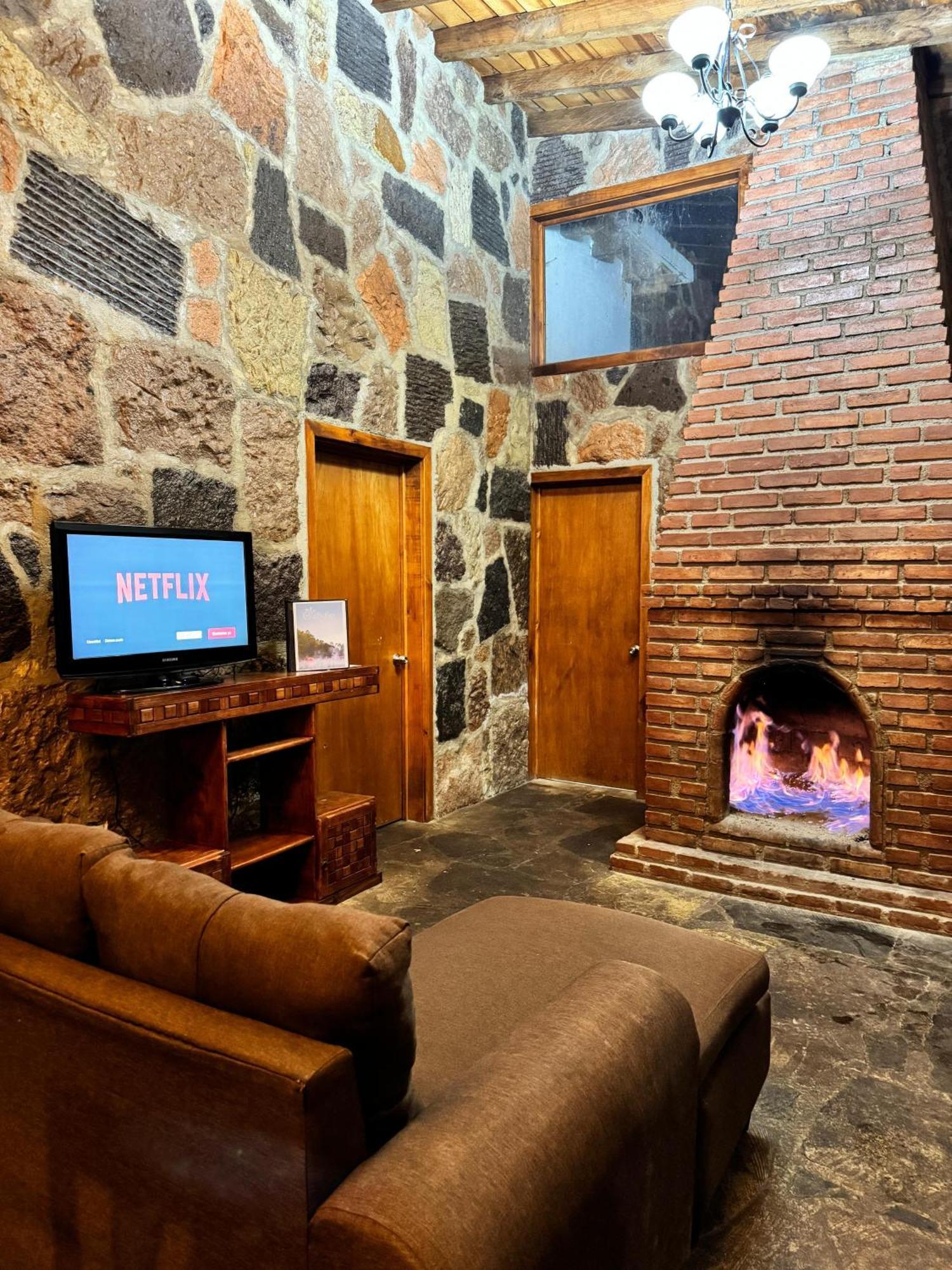 Los Azufres Spa Natural Екстер'єр фото